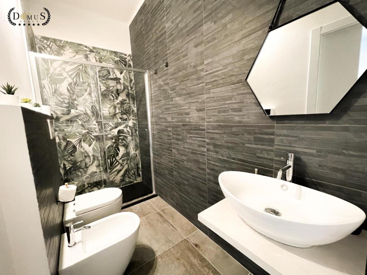 4 Balconi Rooms-Elements B&B 莱切 外观 照片